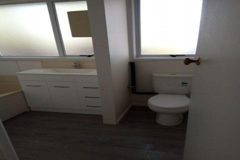 Photo of property in 4 Halberg Street, Dallington, Christchurch, 8061