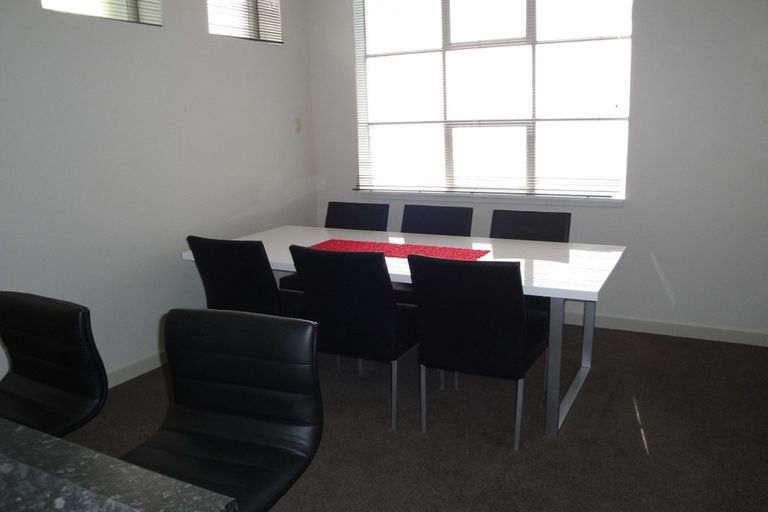 Photo of property in Brandon House, 4/20 Brandon Street, Wellington Central, Wellington, 6011