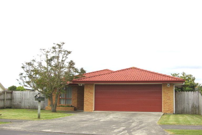 Photo of property in 16 Pateke Drive, Takanini, 2112