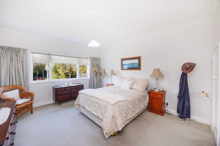 Photo of property in 21 Karina Terrace, Roslyn, Palmerston North, 4414