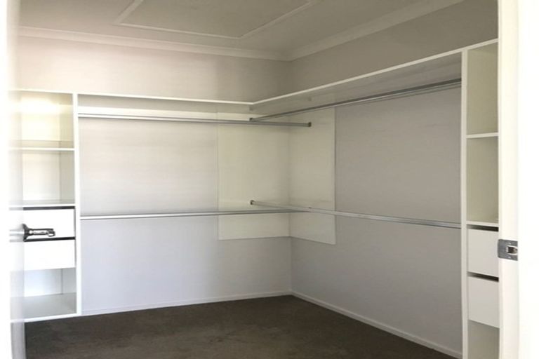 Photo of property in 35 Kristin Lane, Albany, Auckland, 0632
