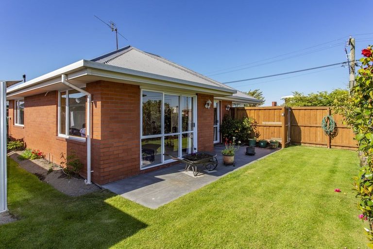Photo of property in 1/53 Amyes Road, Hornby, Christchurch, 8042