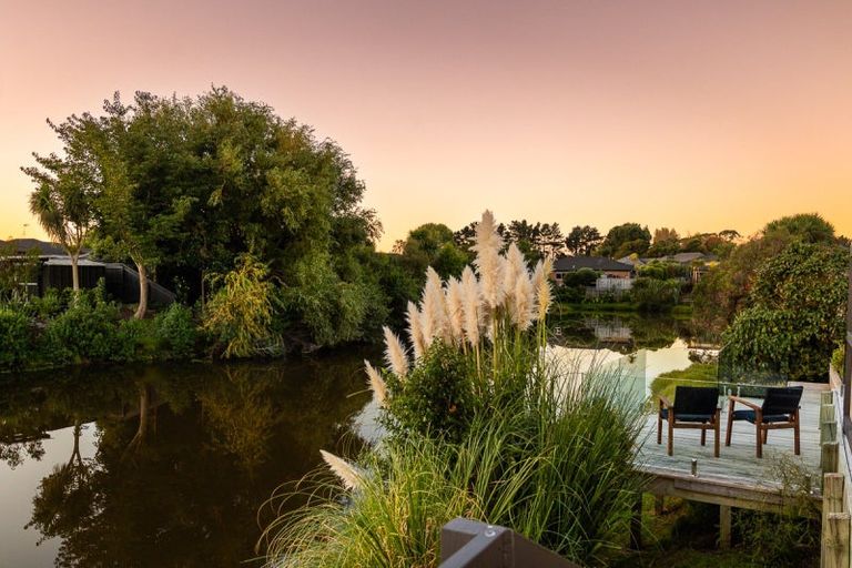 Photo of property in 3 Te Nehu Drive, Paraparaumu, 5032