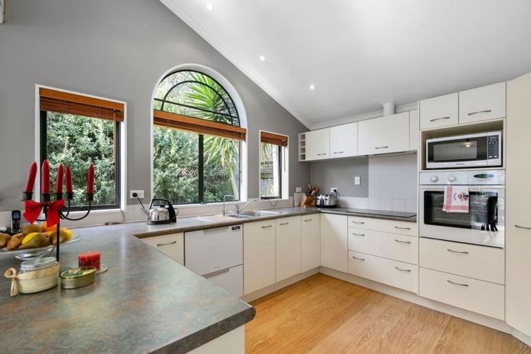 Photo of property in 12 Syracuse Place, Albany, Auckland, 0632