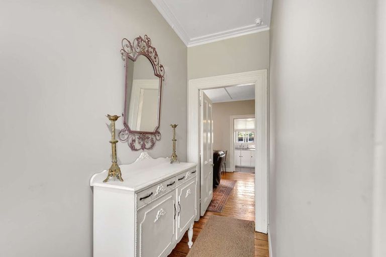 Photo of property in 50 Maxwell Avenue, Durie Hill, Whanganui, 4500