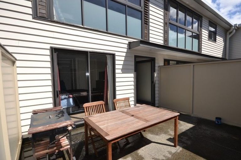 Photo of property in 15/45 Childers Terrace, Kilbirnie, Wellington, 6022