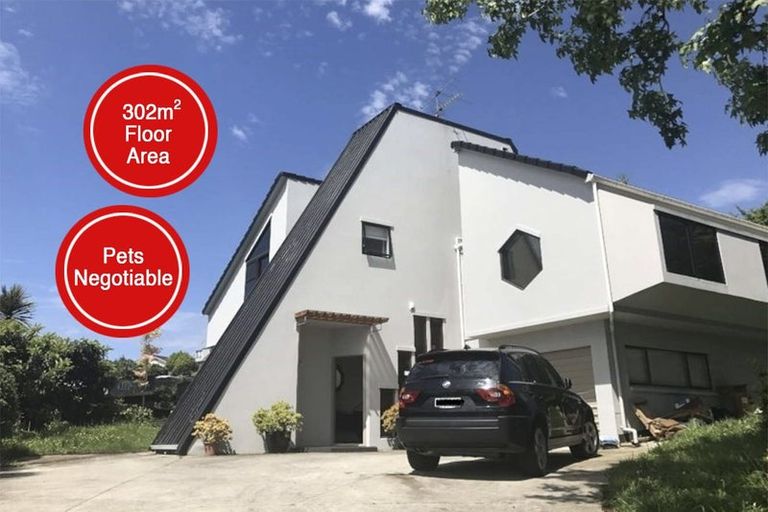 Photo of property in 29 Cairngorm Place, Highland Park, Auckland, 2010