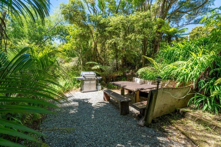Photo of property in 839 Collingwood-puponga Main Road, Collingwood, 7073