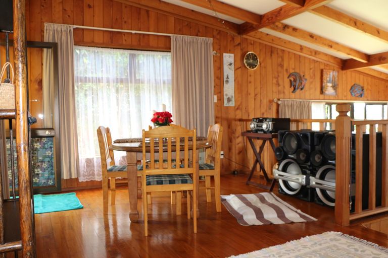 Photo of property in 11 Grey Street East, Mangonui, 0420