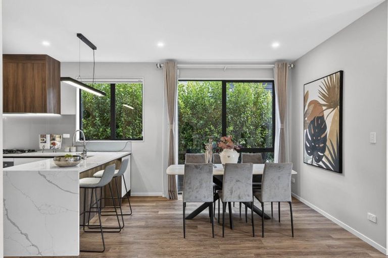 Photo of property in 40 Skua Road, Hobsonville, Auckland, 0616