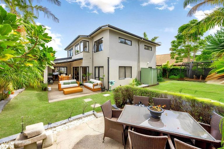 Photo of property in 24 Corsica Way, Karaka, Papakura, 2113