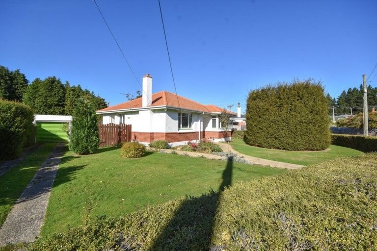 Photo of property in 11 Ashmore Street, Halfway Bush, Dunedin, 9010