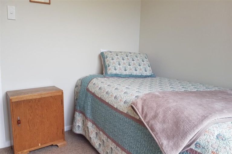 Photo of property in 4 Mclaughlins Lane, Westport, 7825