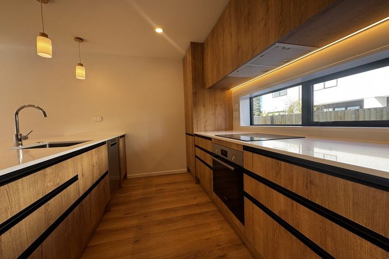 Photo of property in 5/6 Gilberthorpes Road, Islington, Christchurch, 8042