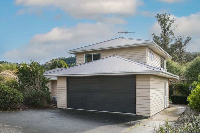 Photo of property in 24 Sretlaw Place, Brockville, Dunedin, 9011