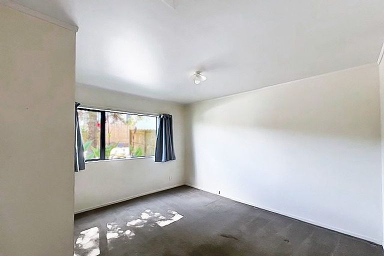 Photo of property in 21 Jandell Crescent, Bucklands Beach, Auckland, 2014