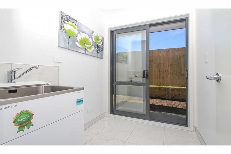 Photo of property in 22 Nellie Drive, Kumeu, 0810