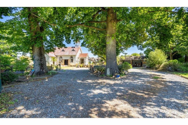 Photo of property in 6 Matheson Road, Waikaka, Gore, 9775