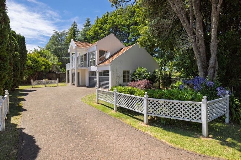 Photo of property in 1/674l Ranginui Road, Welcome Bay, Tauranga, 3175