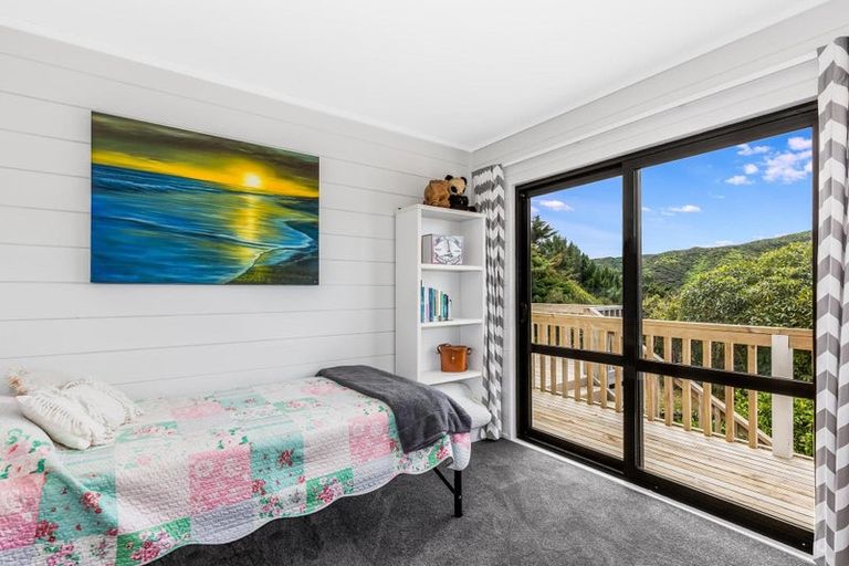Photo of property in 76 Gordon Road, Plimmerton, Porirua, 5026