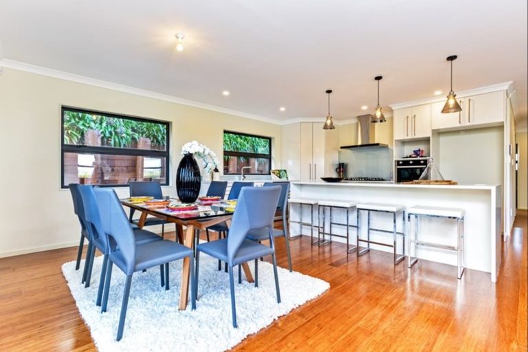 Photo of property in 10 Valley Heights Lane, Pukekohe, 2120