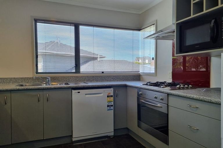 Photo of property in 83 Oranga Street, Westown, New Plymouth, 4310