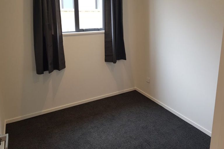 Photo of property in 8 Chrysolite Place, Belfast, Christchurch, 8051