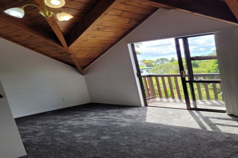 Photo of property in 64b Pleasant Road, Glen Eden, Auckland, 0602