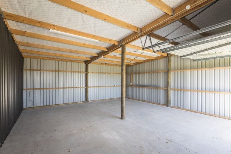 Photo of property in 548 Marshland Road, Marshland, Christchurch, 8083