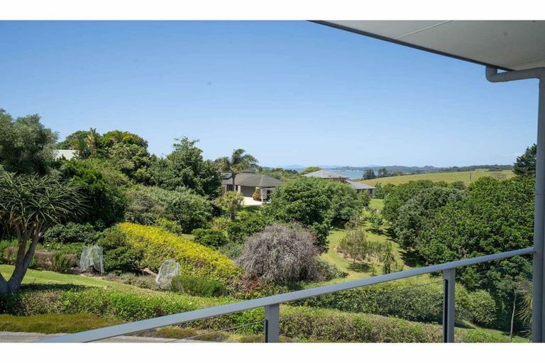 Photo of property in 19 Newton Watts Drive, Kerikeri, 0294