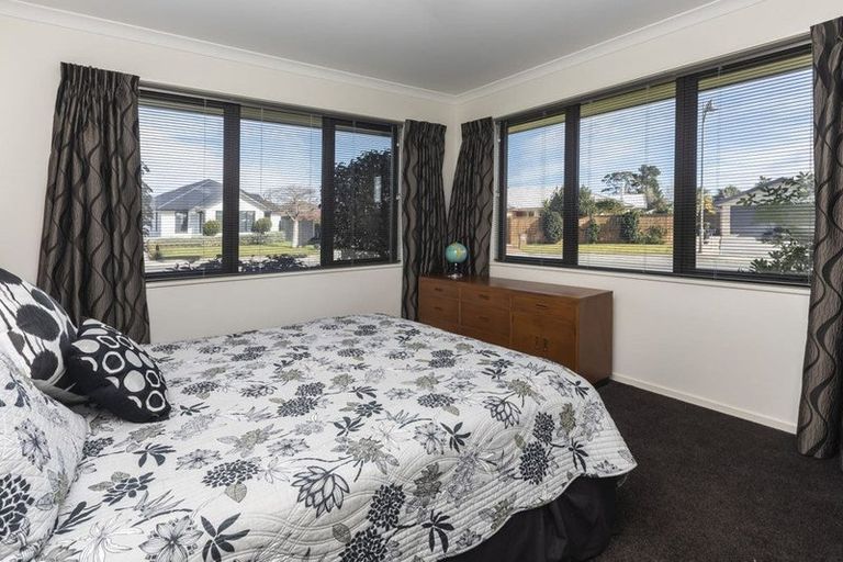 Photo of property in 4 Gilchrist Place, Kaiapoi, 7630