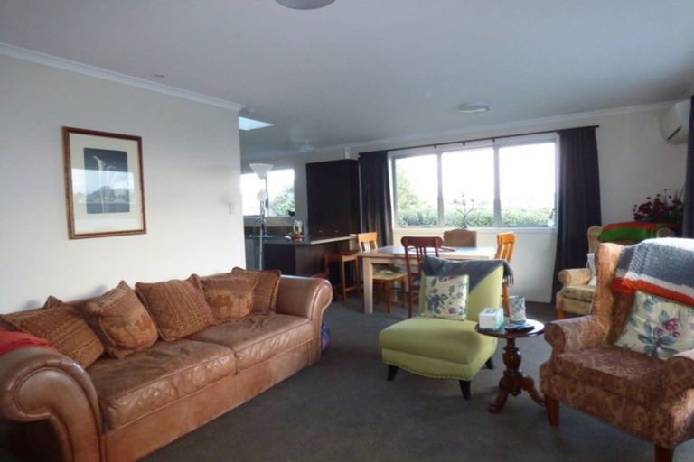 Photo of property in 27a Till Street, South Hill, Oamaru, 9400