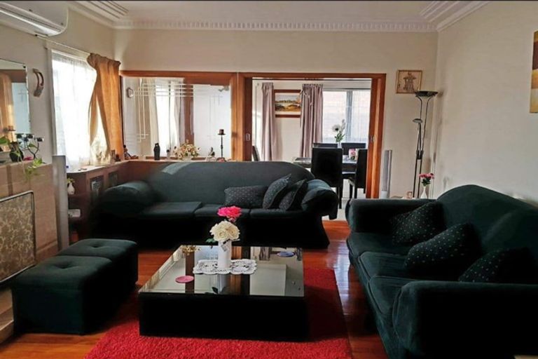 Photo of property in 2/32 Wintere Road, Papatoetoe, Auckland, 2025