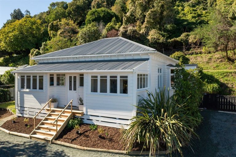 Photo of property in 187 Tahunanui Drive, Tahunanui, Nelson, 7011