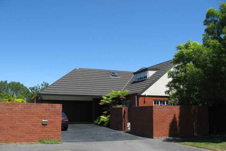 Photo of property in 2 Berkshire Drive, Russley, Christchurch, 8042