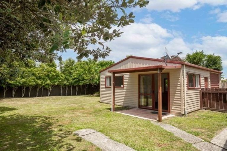 Photo of property in 4 Griffiths Place, Claudelands, Hamilton, 3214