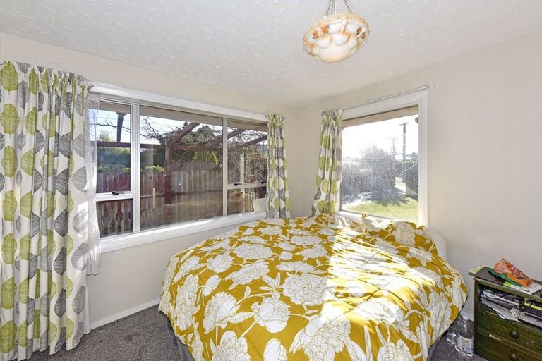 Photo of property in 172 Shortland Street, Aranui, Christchurch, 8061
