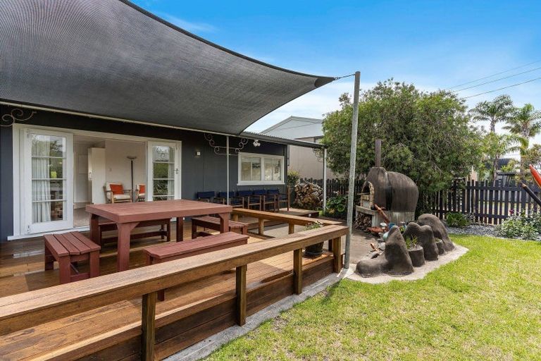 Photo of property in 103 Bellona Road, Whangamata, 3620