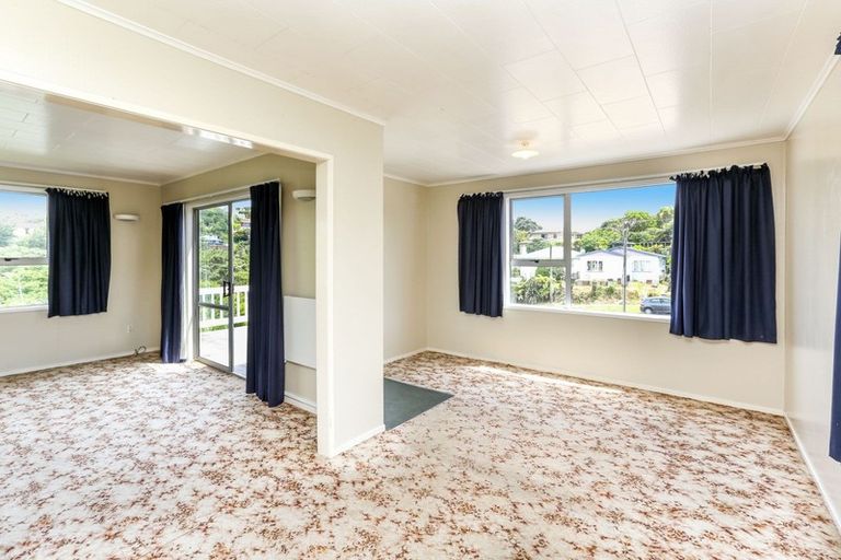Photo of property in 13 Parris Street, Moturoa, New Plymouth, 4310