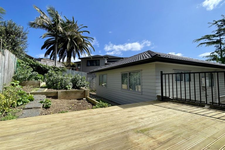 Photo of property in 12 Jandell Crescent, Bucklands Beach, Auckland, 2014