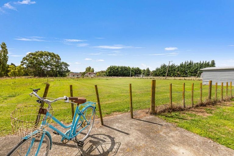 Photo of property in 23 Grant Street, Woodville, 4920