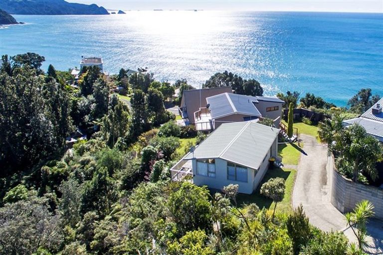 Photo of property in 44 Motuhoa Road, Tairua, 3508