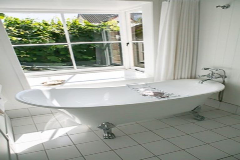 Photo of property in 10 Bryce Street, Cambridge, 3434