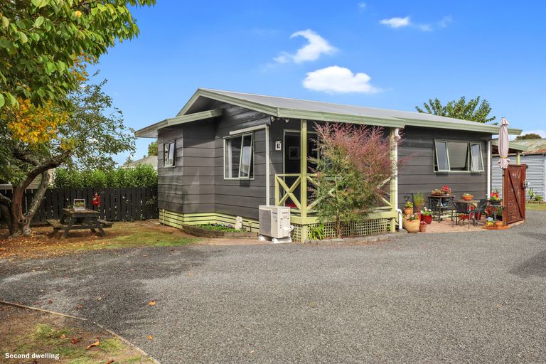 Photo of property in 46 Thames Road, Paeroa, 3600