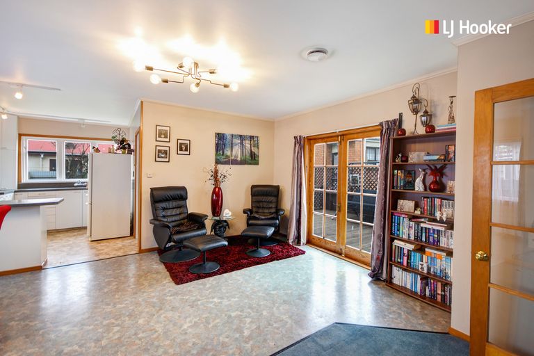 Photo of property in 46 Bathgate Street, South Dunedin, Dunedin, 9012