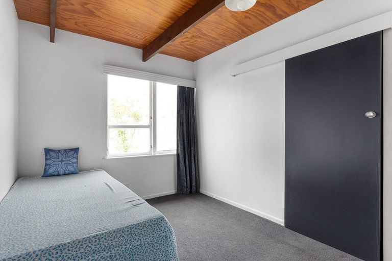 Photo of property in 2/1 Taupo Avenue, Mount Maunganui, 3116