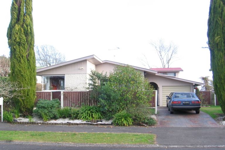 Photo of property in 3 Samuel Place, Queenwood, Hamilton, 3210