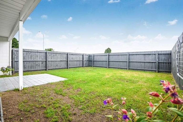 Photo of property in 2/30 Waipuna Road, Mount Wellington, Auckland, 1060