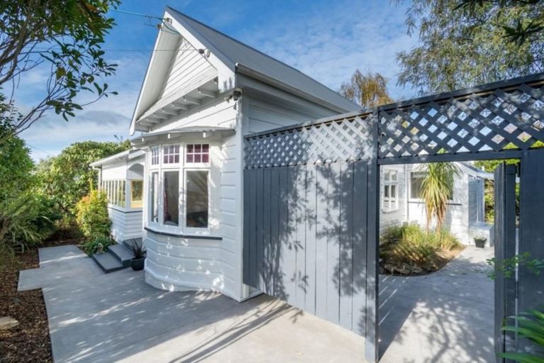 Photo of property in 5 Napier Street, Belleknowes, Dunedin, 9011