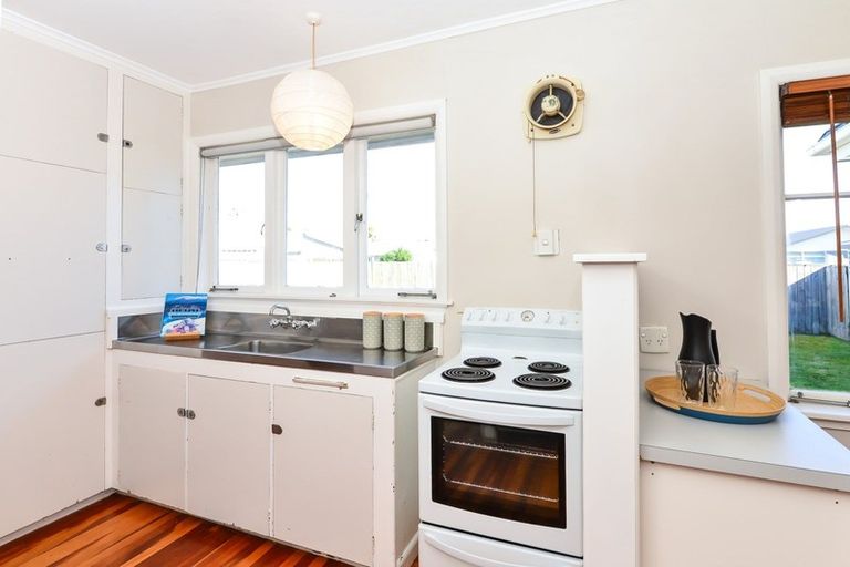 Photo of property in 20 Odette Street, Bader, Hamilton, 3206